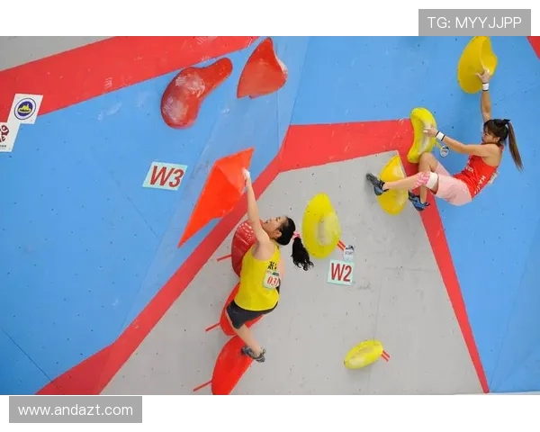 南京滑板队在攀岩联赛中的团队协作表现分析与点评