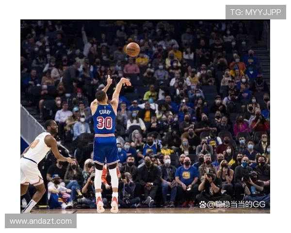 2017年勇士队与尼克斯队激战回顾：一场篮球盛宴的精彩瞬间与战术分析