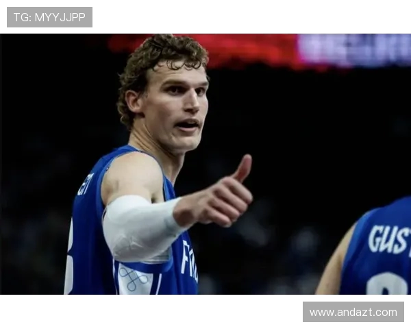 劳里马尔卡宁在NBA赛季中的崛起与未来发展潜力分析 劳里马尔卡宁在NBA赛季中的崛起与未来发展潜力分析