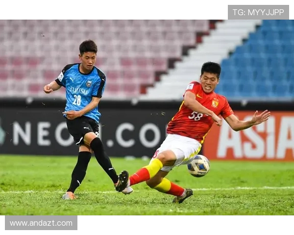 广州足球队边路渗透战术解析与实践探讨