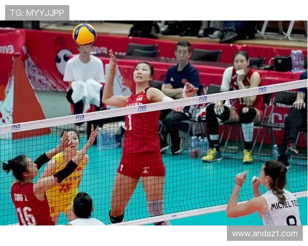 赛后分析：杭州网球队与成都网球队的默契配合与战术探讨